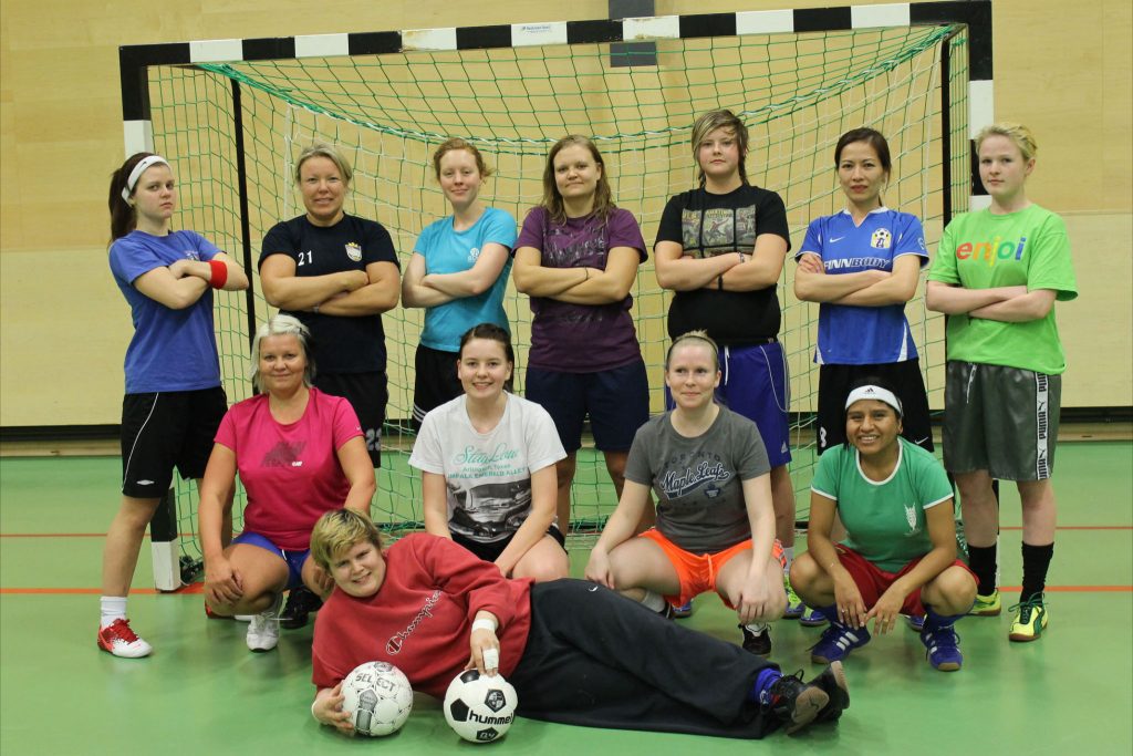 Heron naisten futsalharjoituksissa